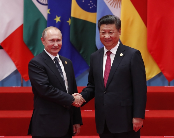 블라디미르 푸틴 러시아 대통령(왼쪽)과 시진핑 중국 국가주석(오른쪽). /사진=뉴시스.
