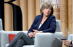 美 '스타' 투자가 미커 "AI 혁명, 전례 없는 수준" - 뉴스 썸네일 이미지