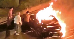 샤오미 '참변'...중국서 전기차 안정성 논란 재점화 - 뉴스 썸네일 이미지