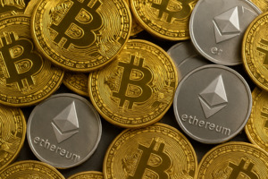 비트코인 관련 뉴스 썸네일 - 비트코인· 알트코인 '장중 상승'...새해 변수는?