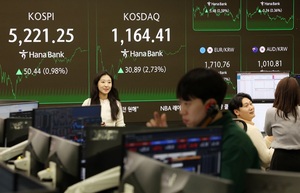 코스닥...에코프로비엠·로보티즈 '껑충', 알테오젠·HLB '뚝'