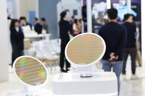 美 훈풍...한국증시 HBM·반도체 소부장주 '장중 껑충'