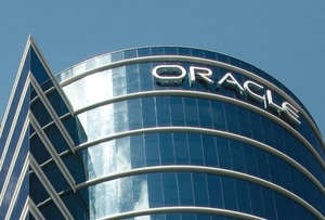 美 오라클 훈풍...효성중공업 등 전력기기주 '장중 급등'