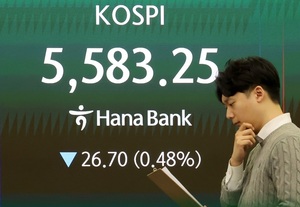 유가 불안, 코스피 '하락'...조선·태양광주는 '껑충'