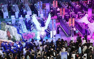 펄어비스, 신작 공개 앞두고 '장중 추락'...게임주 투심도 위축